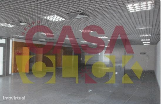 330m² Commercial property in Abrantes, Portugal No. 82149