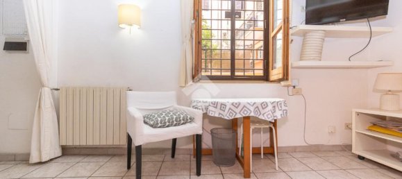 1 bedroom Apartment in Rome, Italy No. 359959 6