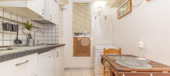1 bedroom Apartment in Rome, Italy No. 359959 9