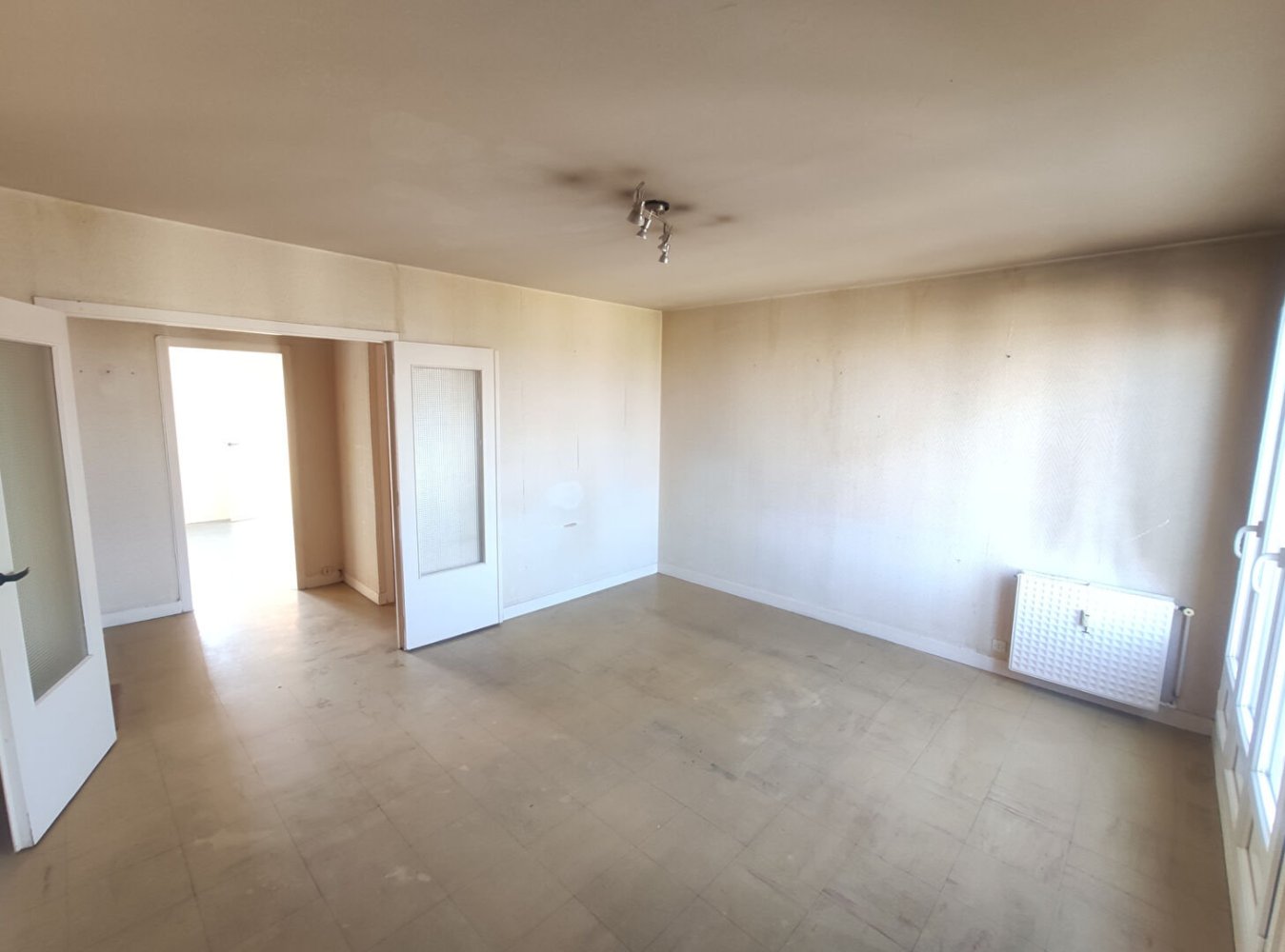 2 غرف نوم شقة في Orleans, France رقم 88980