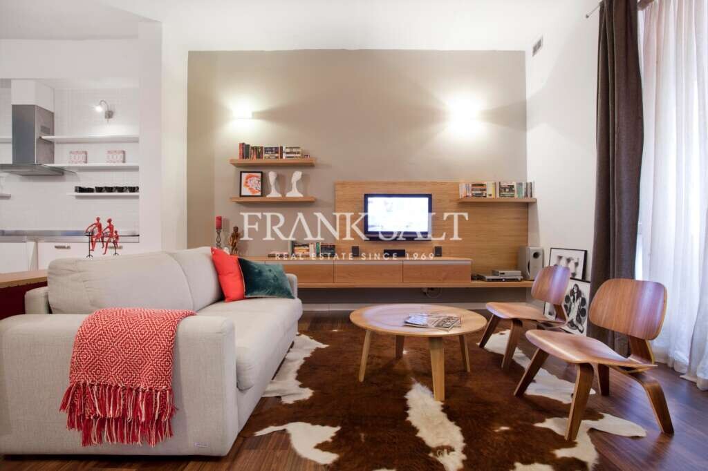 Квартира с 1 спальней в Валлетта, Мальта № 9894