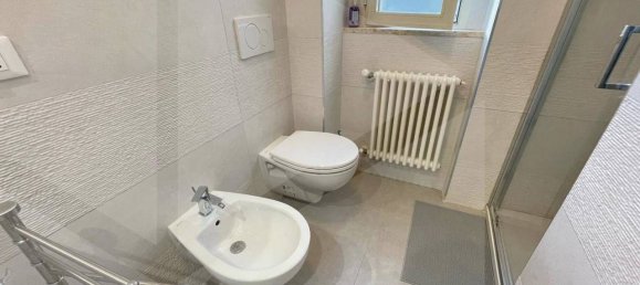 2 rooms Apartment in Bari, Italy No. 23645 10