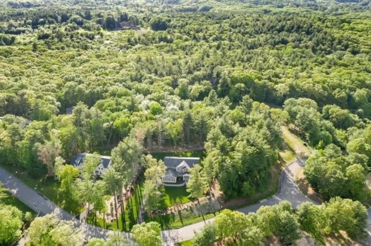  Land in Framingham, USA No. 512043