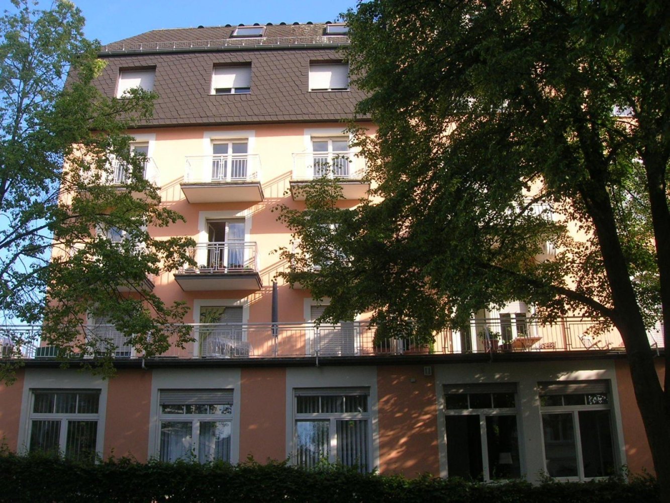 Квартира с 2 спальнями в Веттерау, Германия № 310646