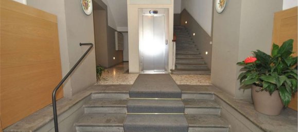 Квартира с 3 спальнями в Флоренция, Италия № 337017 20