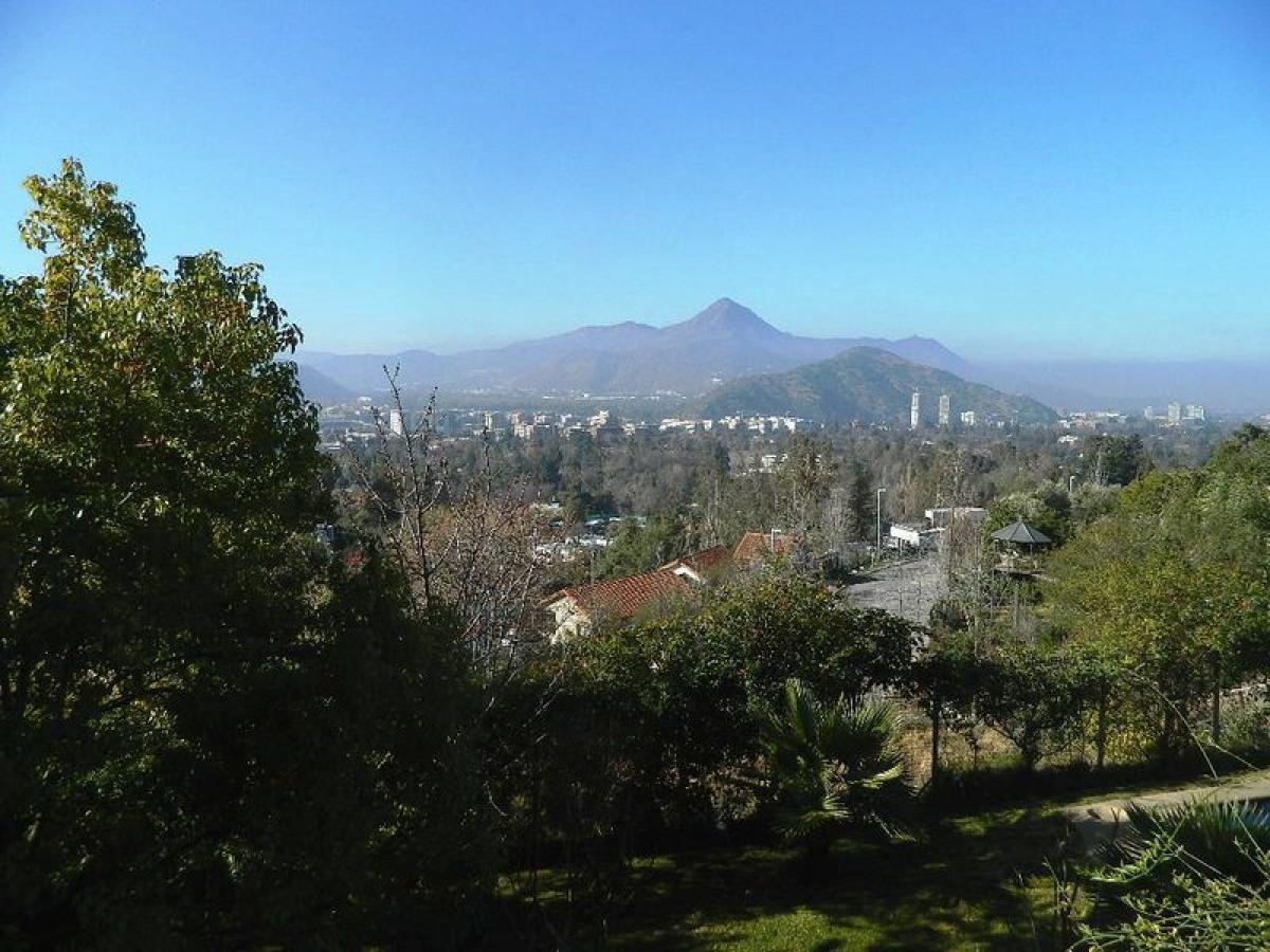 5 bedrooms House in Santiago, Chile No. 4248