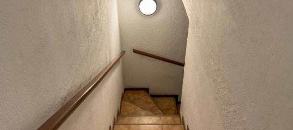 4 rooms House in Como, Italy No. 28232 18