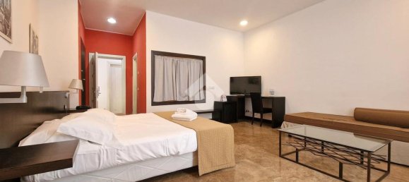 Hotel de 16 habitaciónes en Palermo, Italy No. 287975 4