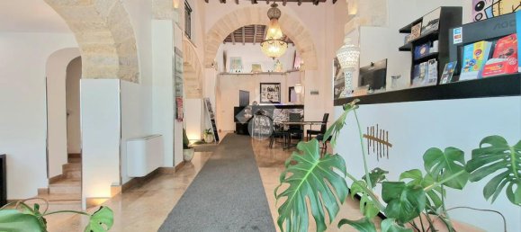 Hotel de 16 habitaciónes en Palermo, Italy No. 287975 2