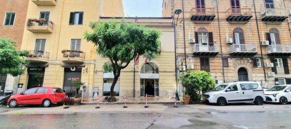 Hotel de 16 habitaciónes en Palermo, Italy No. 287975 5