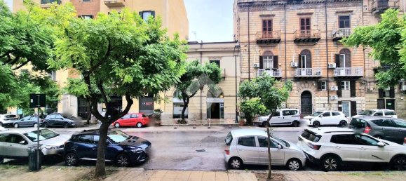 Hotel de 16 habitaciónes en Palermo, Italy No. 287975 18