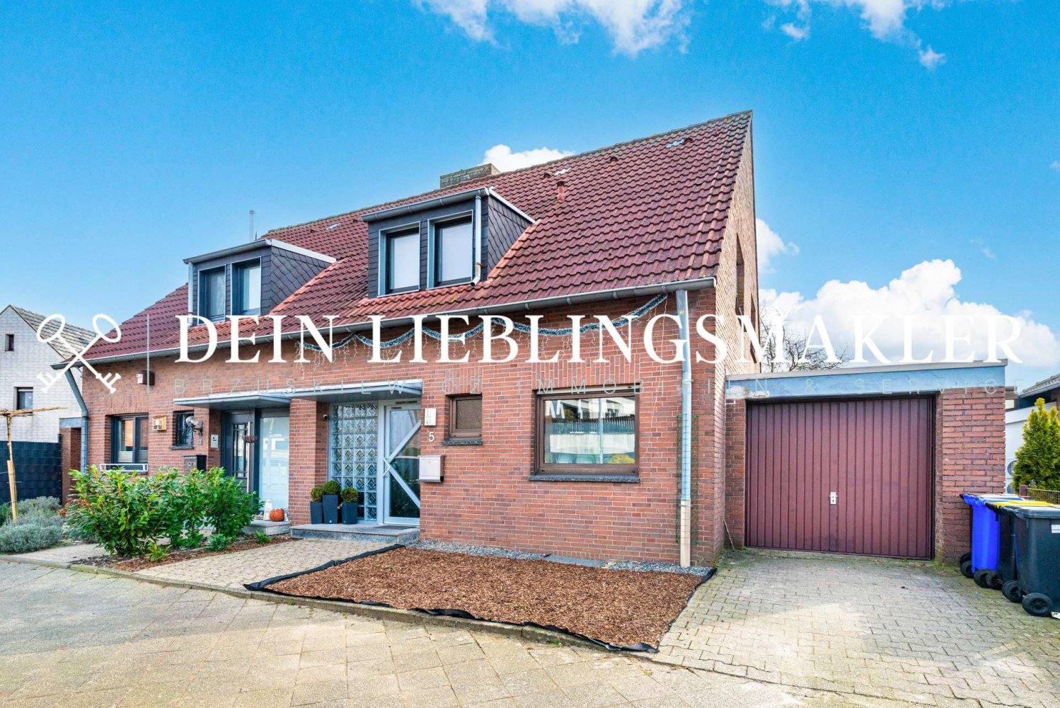 3 chambres Maison de ville à Monchengladbach, Germany No. 111444