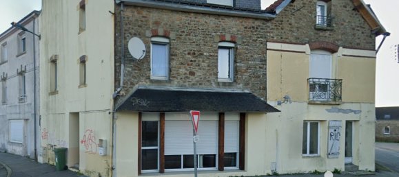 Gebäude in Brech, France 178m², Nr. 199846 3