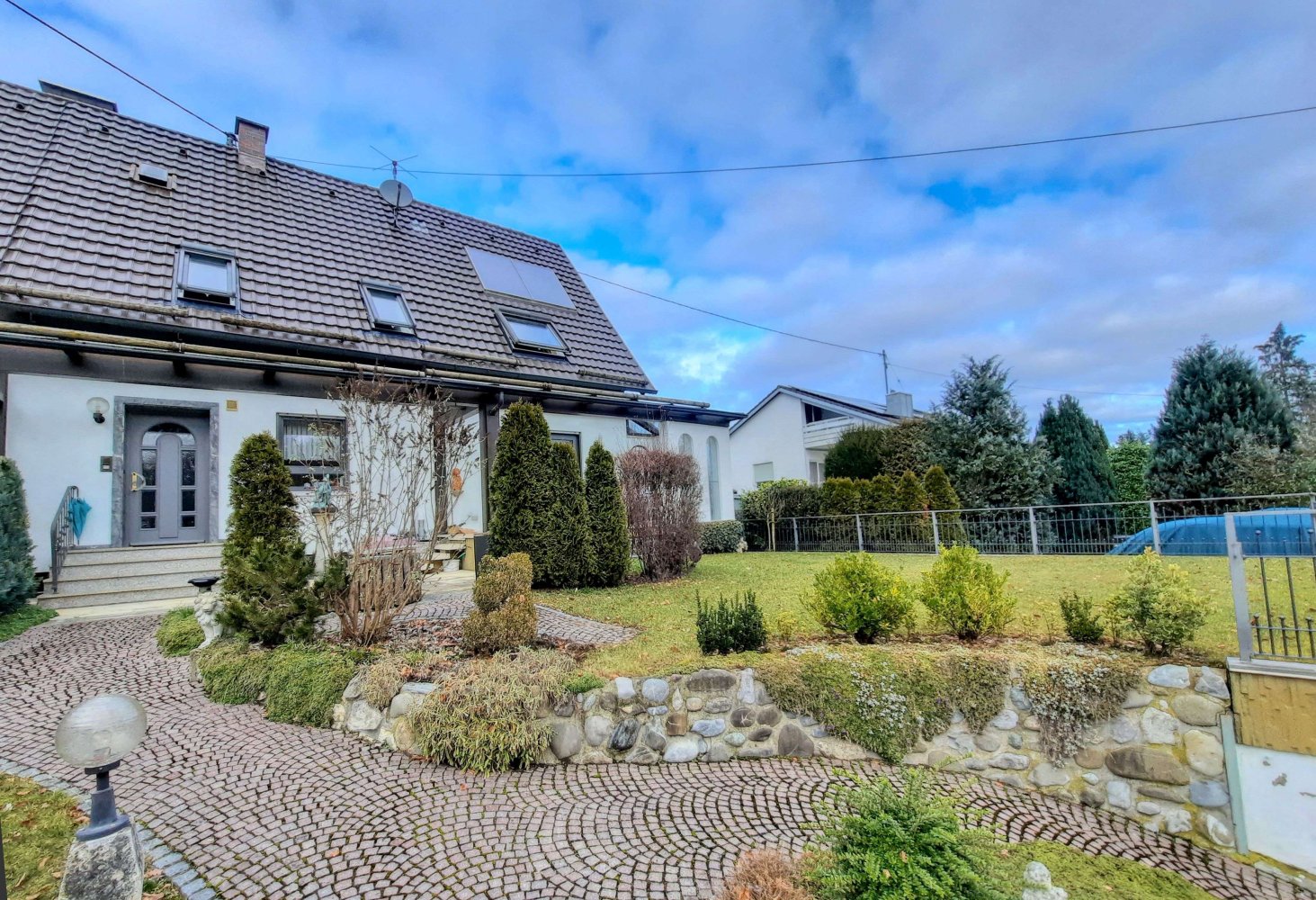 Дом с 3 спальнями в Айхах-Фридберг, Германия № 147398