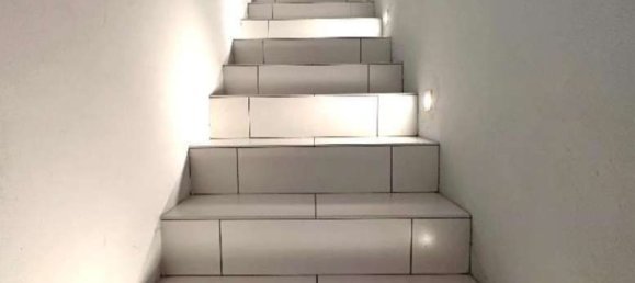 Apartamento de 4 dormitorios en Manerbio, Italy No. 329052 5