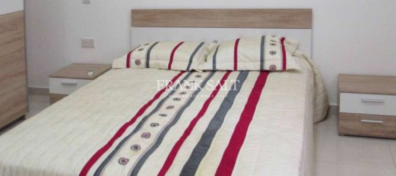 2 bedrooms Penthouse in Sliema, Malta No. 3894 13