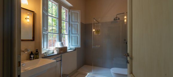 5 bedrooms Villa in Livorno, Italy No. 64375 29