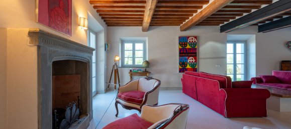 5 bedrooms Villa in Livorno, Italy No. 64375 10