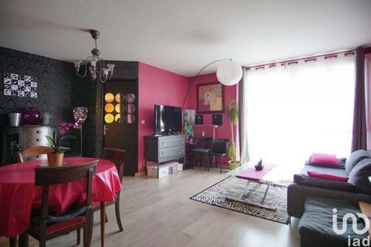 2 bedrooms Condo in Reims, France No. 35516
