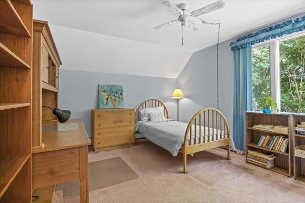 3 bedrooms House in Hingham, USA No. 404456