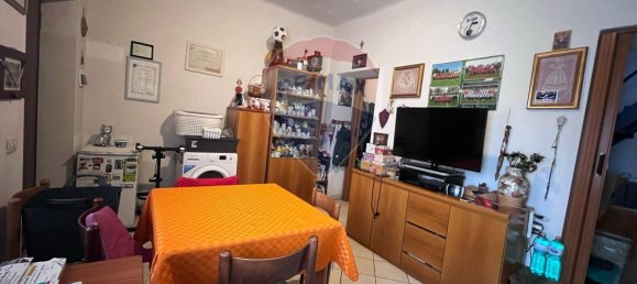 Apartamento de 1 dormitorio en Desio, Italy No. 6946 6