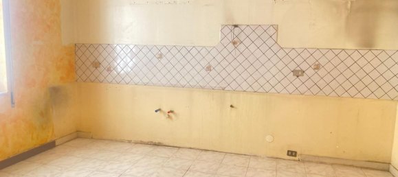 4 Schlafzimmer Wohnung in Palermo, Italy, Nr. 360029 10