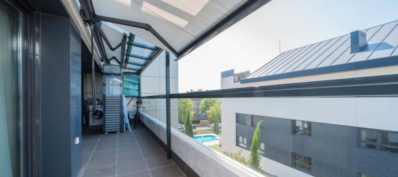 3 bedrooms Penthouse in Boadilla del Monte, Spain No. 166584 5