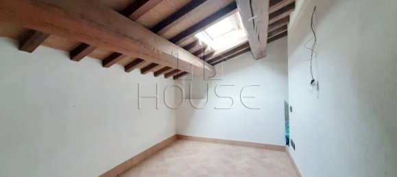 Дом с 4 комнатами в Пьетралунга, Италия № 72429 20