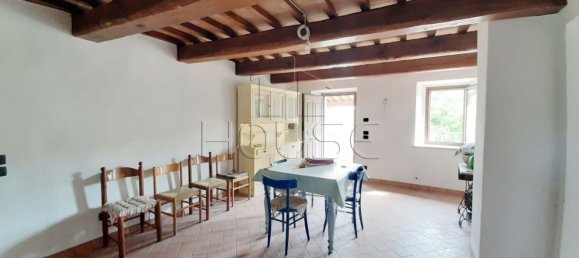 Дом с 4 комнатами в Пьетралунга, Италия № 72429 9