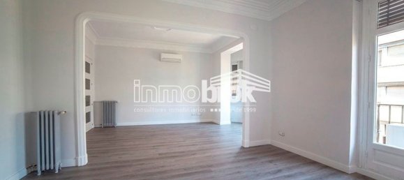 Apartamento T4 em Madrid, Spain N.º 77923 4