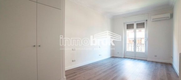 Apartamento T4 em Madrid, Spain N.º 77923 13