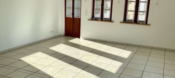 Dúplex de 2 dormitorios en Leverkusen, Germany No. 232631 20