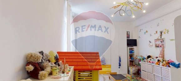 Квартира с 2 спальнями в Генуя, Италия № 270484 14