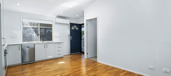 2 غرف نوم فيلا في Stanhope Gardens, Australia رقم 428 3