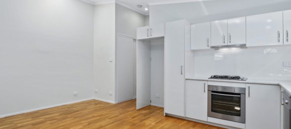 2 غرف نوم فيلا في Stanhope Gardens, Australia رقم 428 5