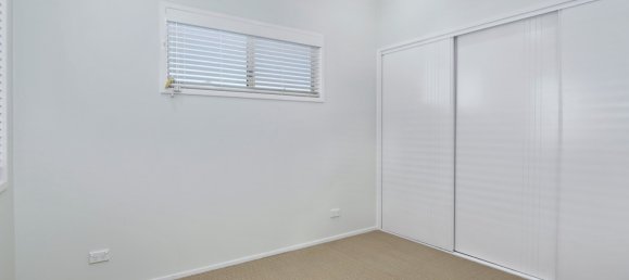 2 غرف نوم فيلا في Stanhope Gardens, Australia رقم 428 7