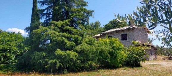 95m² Commercial property in Spoleto, Italy No. 271680 9