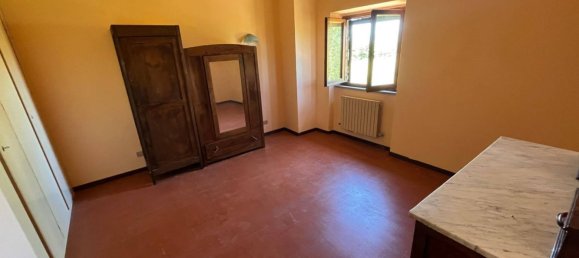 95m² Commercial property in Spoleto, Italy No. 271680 35