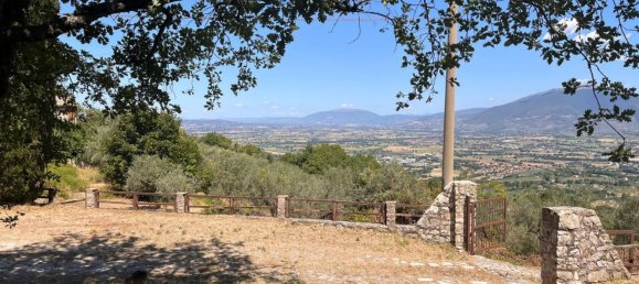 95m² Commercial property in Spoleto, Italy No. 271680 18