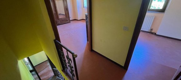95m² Commercial property in Spoleto, Italy No. 271680 37