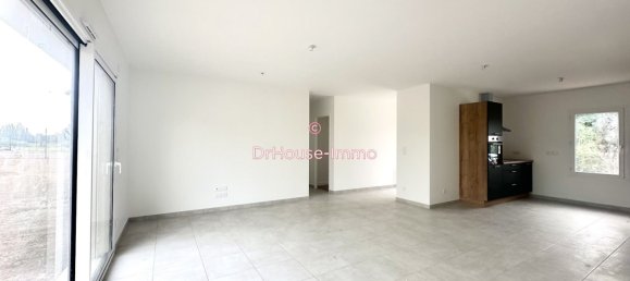 4 bedrooms House in Mesnil-Saint-Pere, France No. 250972 4