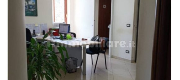 5 rooms Office in Taurianova, Italy No. 260118 3