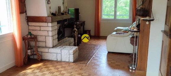 Casa de 6 dormitorios en Saint-Georges-sur-Moulon, France No. 72893 13