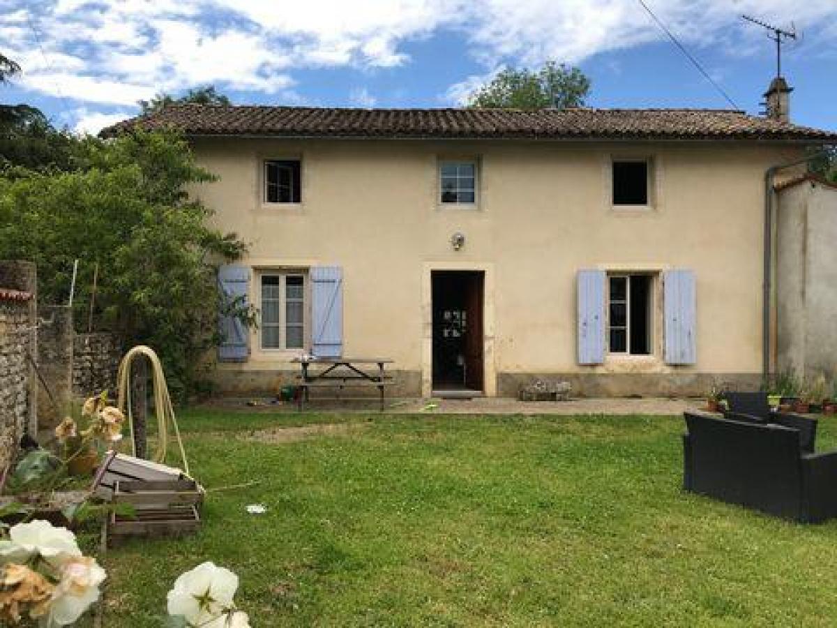 3 Schlafzimmer Haus in Nanteuil, France, Nr. 27247