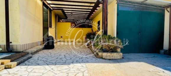 3 bedrooms House in Camaiore, Italy No. 265406 2