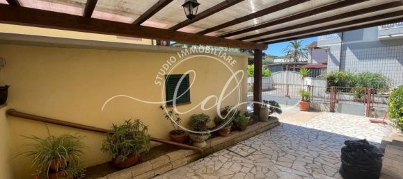 3 bedrooms House in Camaiore, Italy No. 265406 4