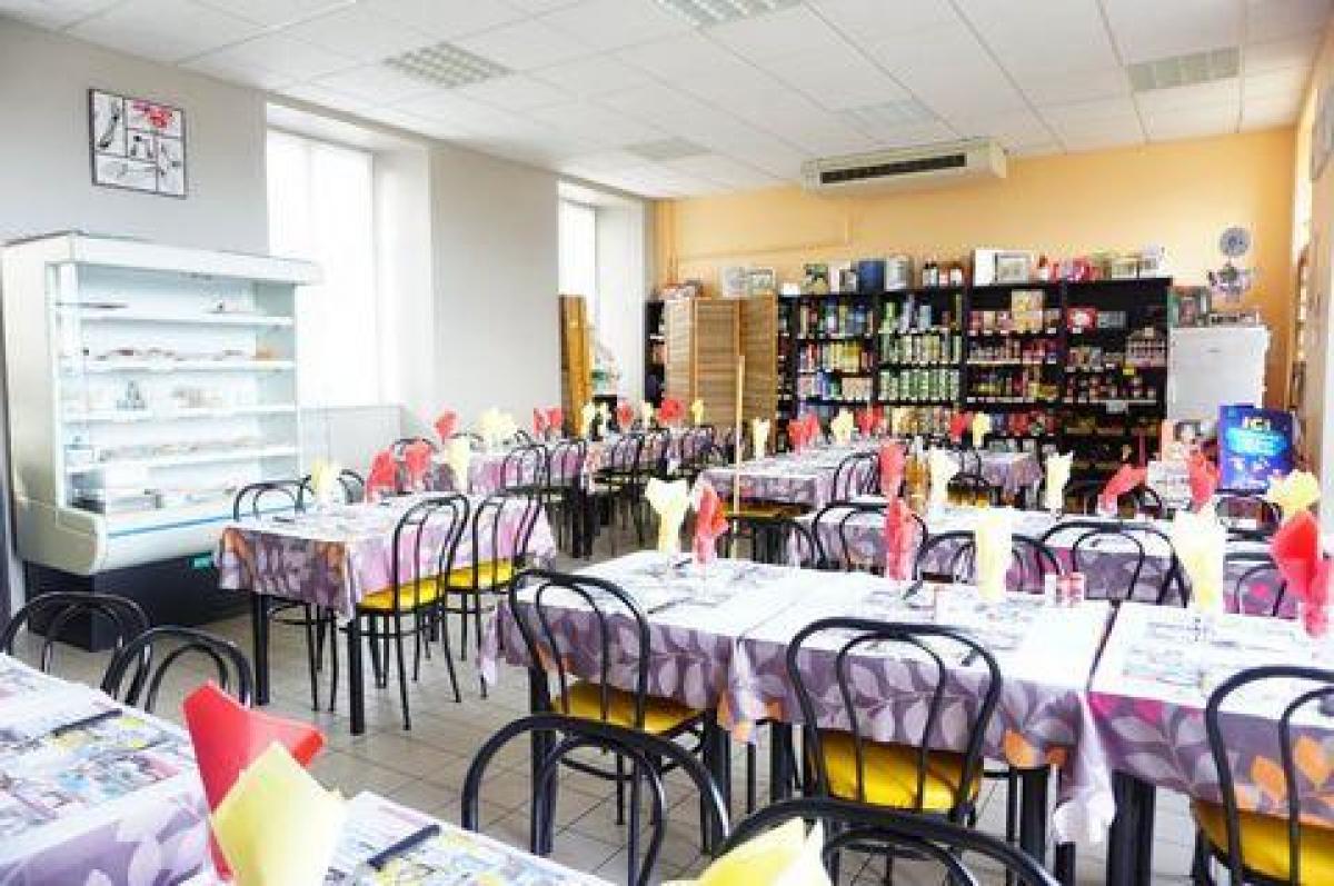 Escritório em Flers, France 217 m² N.º 20859