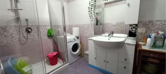 2 bedrooms Apartment in Prato, Italy No. 323604 19