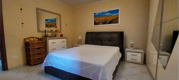 2 bedrooms Apartment in Prato, Italy No. 323604 16