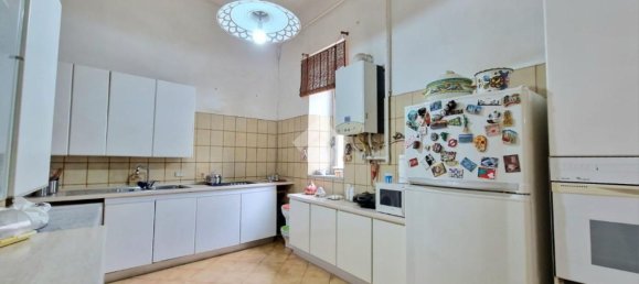5 rooms Apartment in Naples, Italy No. 31535 15